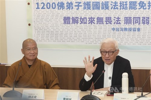 最大野党の立法委員リコール運動  仏教関係者が署名呼びかけ／台湾