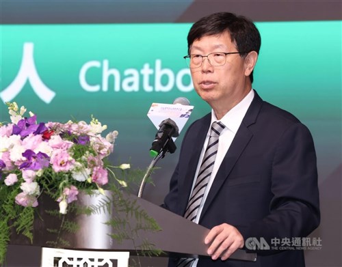 鴻海、日本の顧客とEVの設計製造受託で契約締結へ  2カ月以内に／台湾