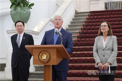 台湾訪問の米上院議員、台米協力の継続に意欲