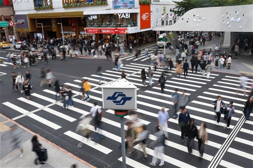 台湾で無差別襲撃　重大事件発生時の警告配信求める声　劉内相、パニックの可能性指摘