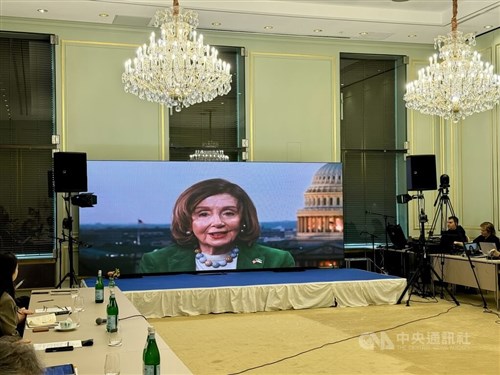 ペロシ氏「台湾を孤立させる試みは世界的な災難起こす」　民主主義国家の協調訴え