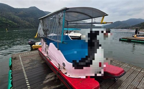 旧正月連休中の台湾　スワンボートが転覆　9歳男児死亡