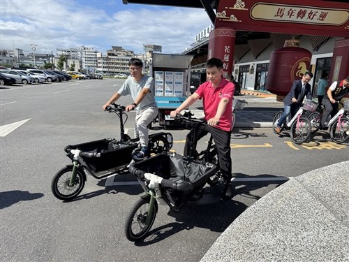 花蓮バスステーション、観光案内所を開設 荷物を搭載できる電動自転車のレンタルも/台湾