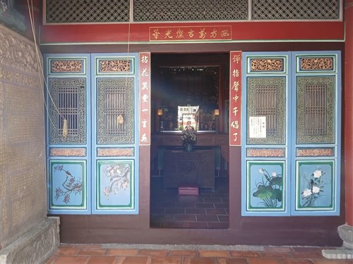 台南市、歴史ある廟の彩色画や泥塑工芸を修復　往時の姿を再現