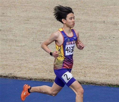 簡子傑、男子3000メートルで台湾記録を再更新　中央大1年