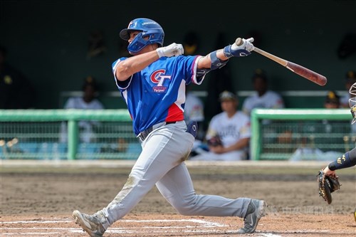 タイガースの李灝宇、今季7号は自己最長136メートル弾／台湾