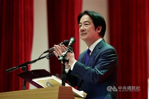 台湾、軍人や教員らの給与4％引き上げへ　頼総統、「軍人の日」に待遇改善アピール