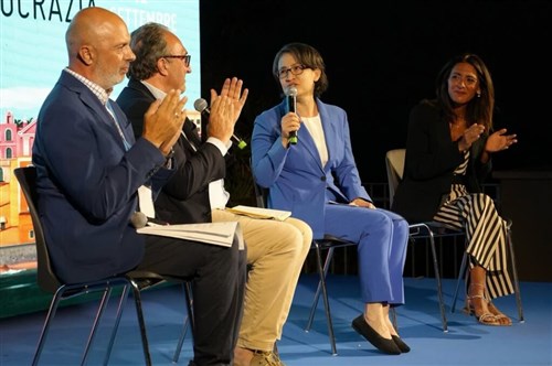 蕭副総統「台湾には世界と友人になる権利ある」　イタリアで国際フォーラムに出席