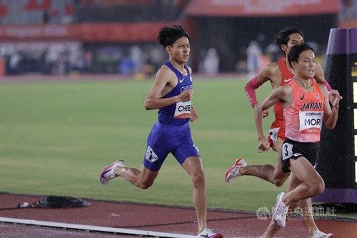 日本で研鑽の簡子傑、男子1500メートルで台湾記録再更新 アジア大会陸上