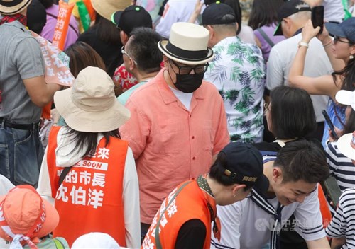 民進党集会出席の司会者、中国SNSで「台湾独立不支持」表明　大陸委「中国は脅迫やめよ」