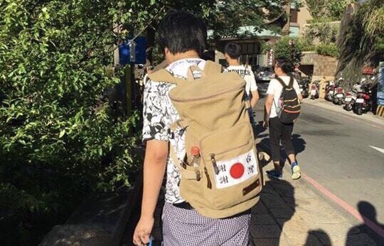 台湾の役に立とうと、中島さんは孤児院への物資寄付や公園の清掃なども行った。