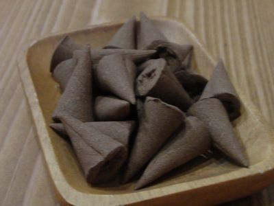 「馨心齋香品」で手作りできるお香