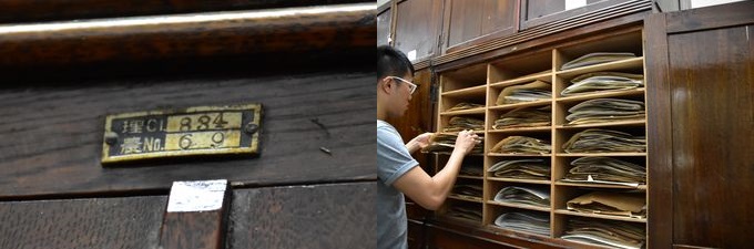 棚の上部に取り付けられているラベルには台北帝大時代の名残を残す「理農」の文字（左）。棚には標本がぎっしり詰まっている（右）