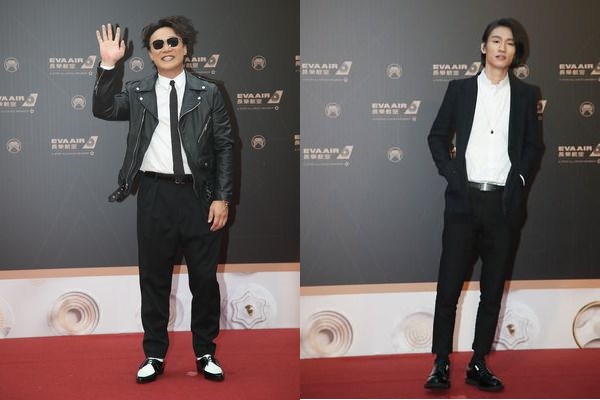 レッドカーペットで写真撮影に応じるイーソン・チャン(左)、コーウェン・コー(右)