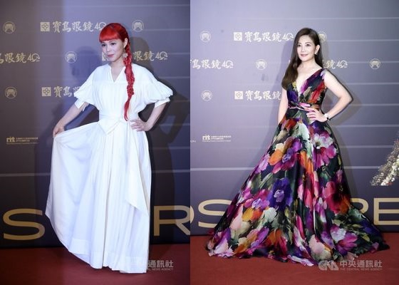 レッドカーペットに登場した中国語女性歌手候補のペギー・シュー(左)とフィッシュ・リョン(右)