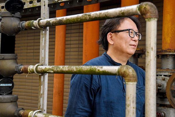 ヤン・リージョウ監督