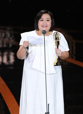 連続ドラマ主演女優賞を受賞したチョン・シンリン（三立テレビ提供）