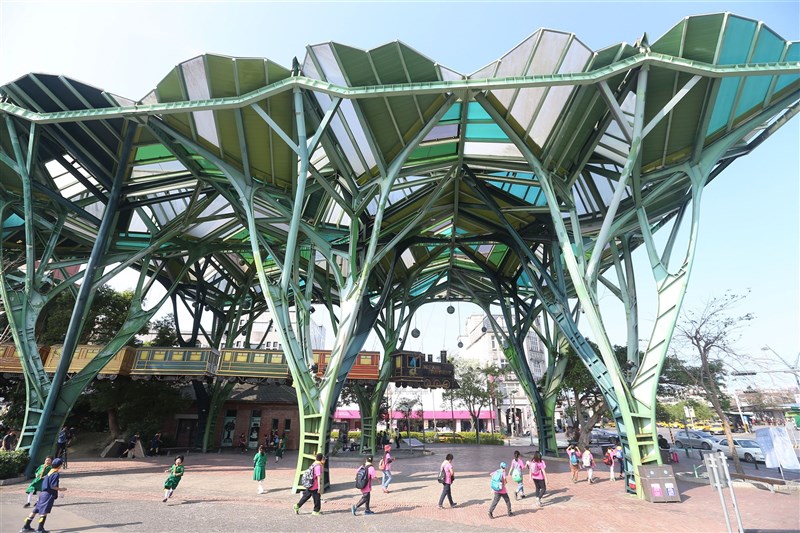 宜蘭駅前のジミー(幾米)広場(中央社資料写真)