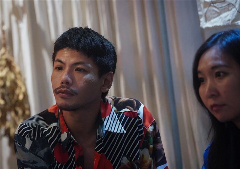 Manboさん(左)=裴禛撮影