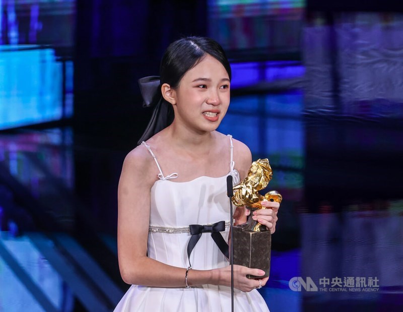 「小曉」で主演女優賞を受賞したオードリー・リン（林品彤）＝2023年11月25日、中央社記者鄭清元撮影