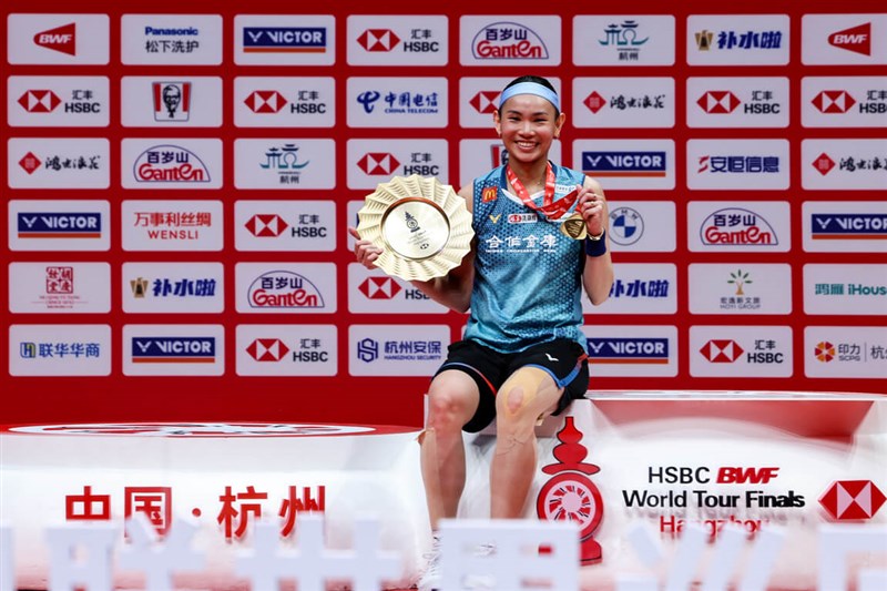 BWFワールドツアーファイナルズの女子シングルスで優勝し、笑顔を見せる戴資穎（BadmintonPhoto提供）