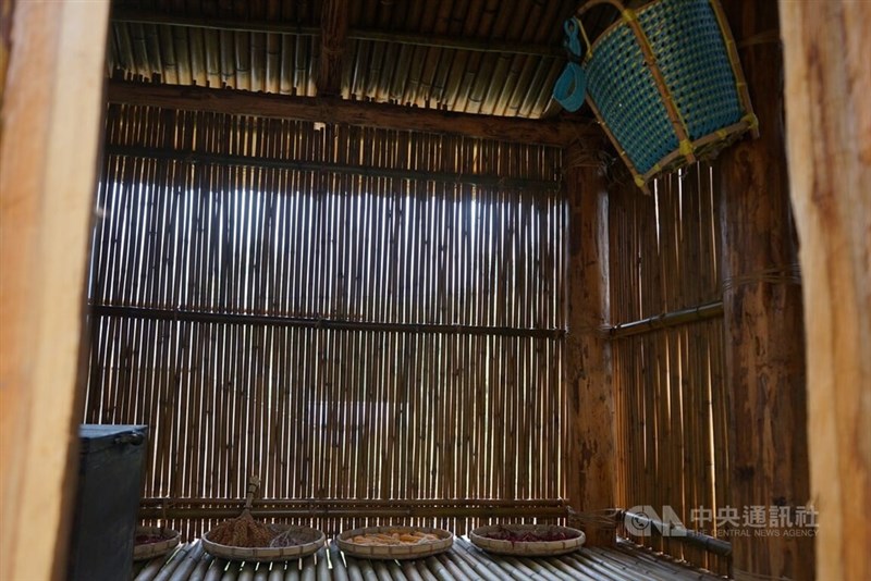 農作物を保存する空間=3月29日、張祈撮影