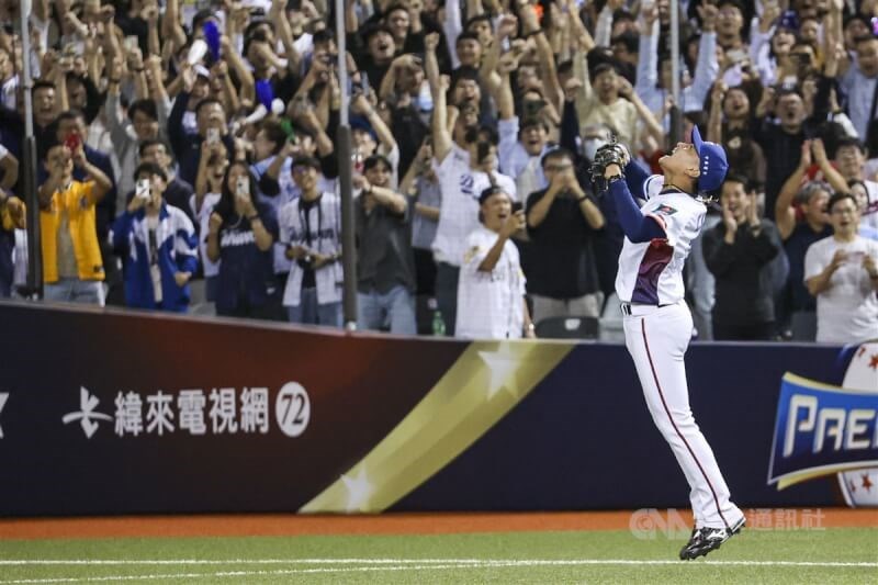 写真特集】スーパーラウンド進出決定の台湾代表 感動の瞬間を