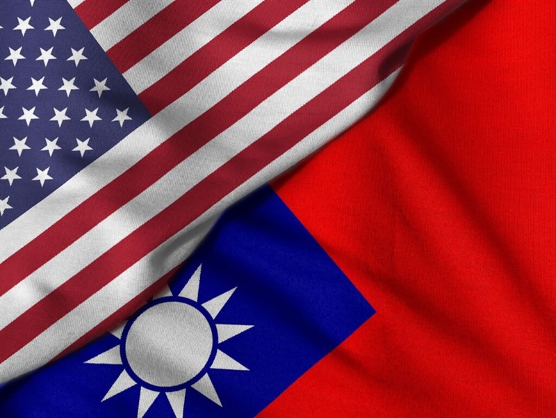 イメージ＝米国と中華民国の国旗（Shutterstockから）