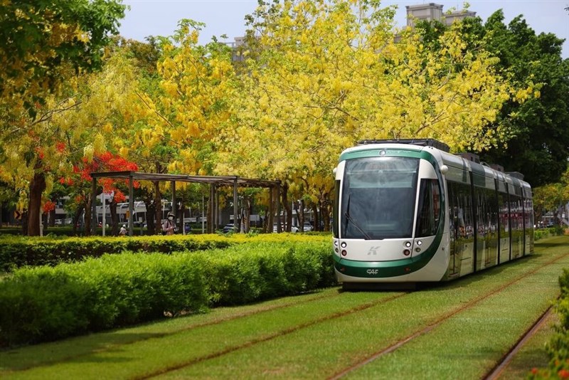 高雄ライトレール＝高雄市政府捷運工程局提供