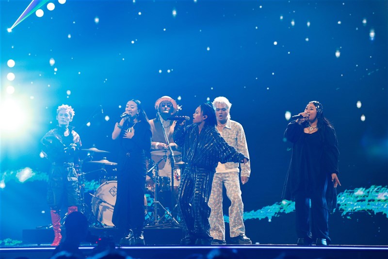 原住民族歌手のステージ＝金曲奨提供