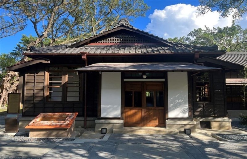 日本統治時代に建設された基隆市の歴史建築「高遠新村」の建物＝台湾港務基隆分公司