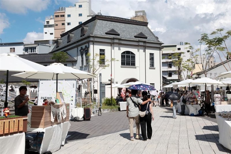 修繕を終えて再オープンした台南市の西市場＝2025年8月21日、中央社記者張栄祥撮影