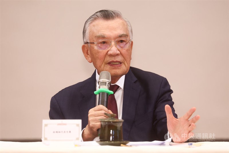 林信義総統府資政（顧問）＝2025年11月3日、中央社記者王騰毅撮影