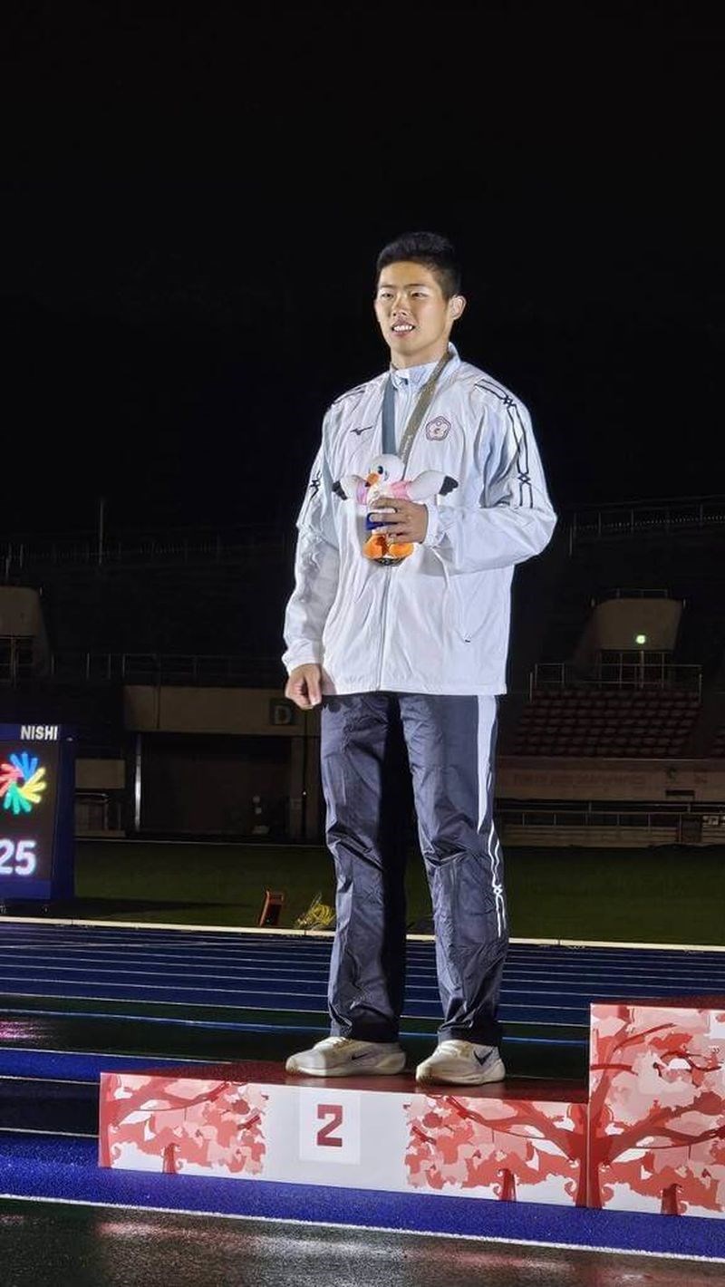 男子十種競技の危宇澤（運動部提供）