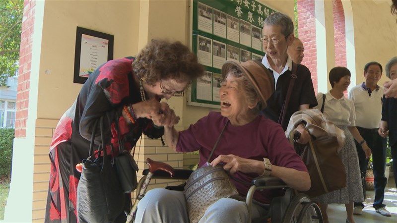 東京・新宿で来月6日に開幕する「東京ドキュメンタリー映画祭2025」で上映される台湾ドキュメンタリー映画「夢の中の故郷」の場面写真＝東京ドキュメンタリー映画祭提供