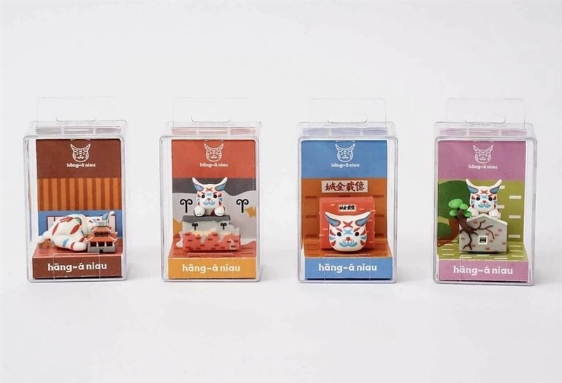 3日に発売されるミニフィギュア＝台南市政府提供