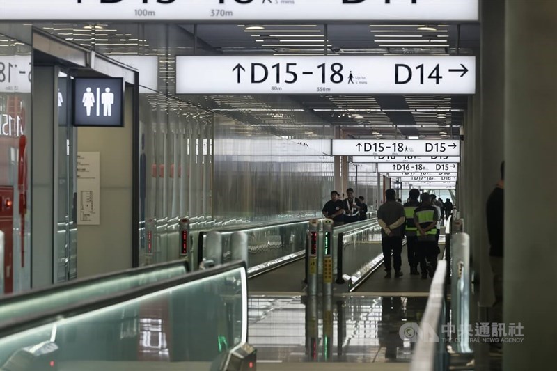 1日に試験供用が始まった桃園国際空港第3ターミナル（T3）の北側コンコース＝2025年12月1日、中央社記者張皓安撮影