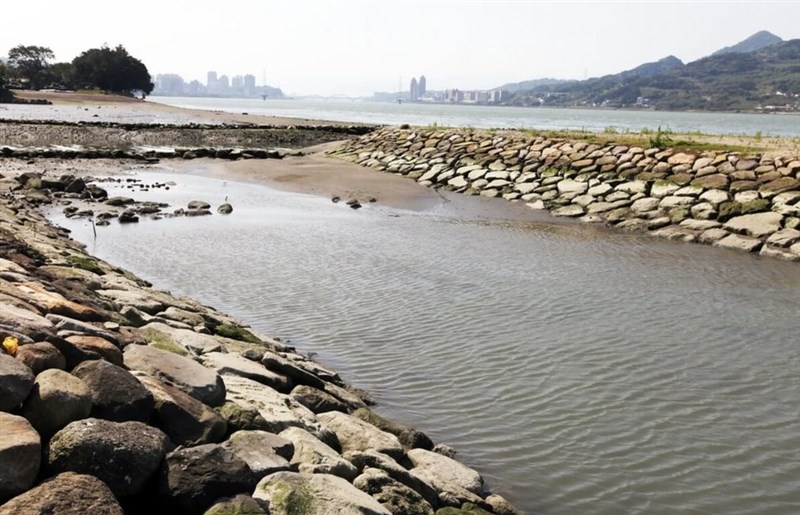 新北市淡水区にある日本統治時代の水上飛行場跡地（同市文化局提供）