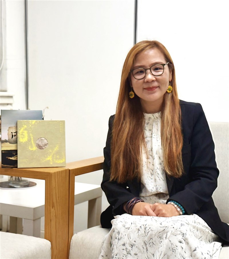 台湾師範大学の呂美親准教授＝本人提供