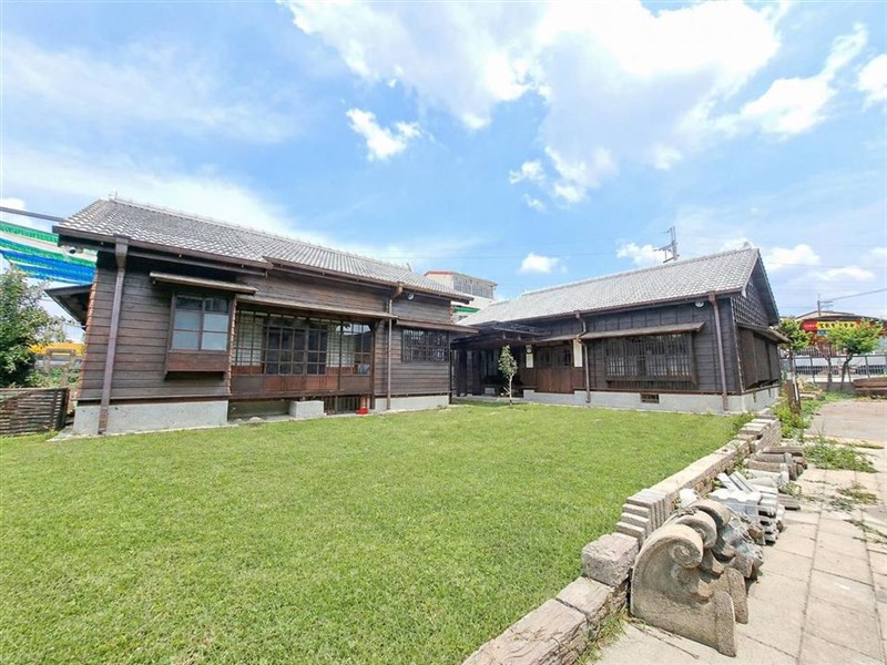 修繕工事が終わった日本統治時代建設の木造宿舎（彰化県政府提供）