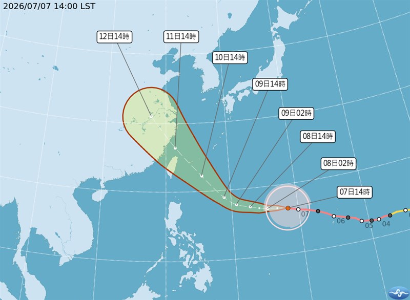 中央気象署が7日発表した午後2時現在の台風9号の進路予想図＝同署提供