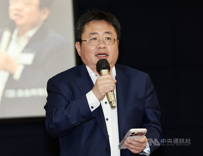 産経新聞の前台北支局長で、台湾を拠点に活動するジャーナリストの矢板明夫さん＝7月9日、台北市