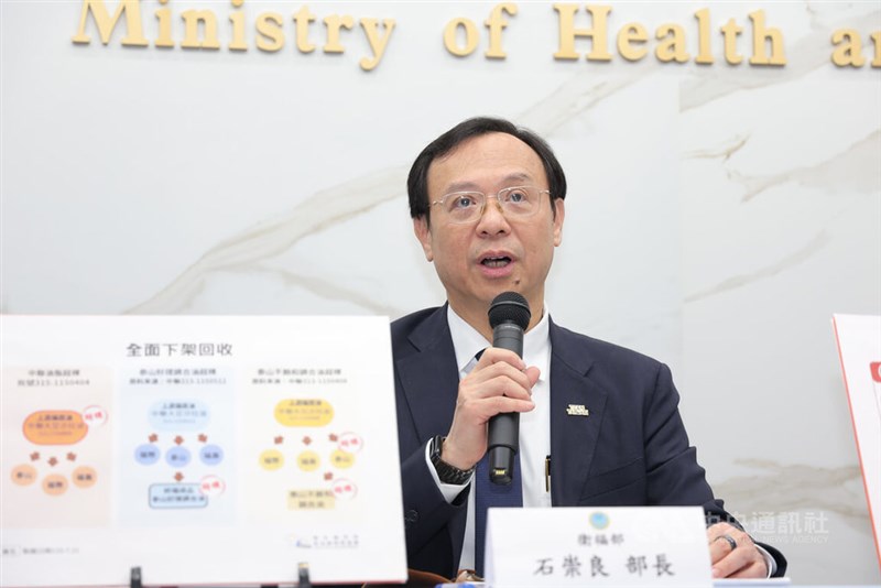 衛生福利部の石崇良部長＝7月21日、台北市