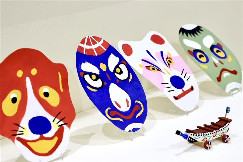 日本文化を発信するイベント「和風文化祭」が29日、南部・台南市の総爺芸術文化センターで始まった。今年は高知県をテーマとし、工芸品の展示や県産日本酒のPR、よさこいのパフォーマンスなどを行う＝台南市政府提供