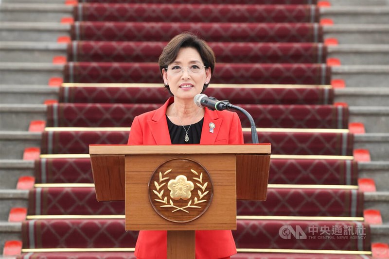 米下院外交委員会東アジア太平洋小委員会のヤン・キム委員長。頼清徳総統を表敬訪問した後、談話を発表した＝7月31日、台北市