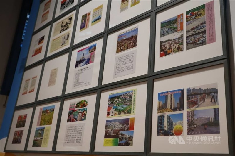 両岸(台湾と中国)間で使用された心理戦用の宣伝ビラ=2026年9月19日、中央社記者呉玟嶸撮影