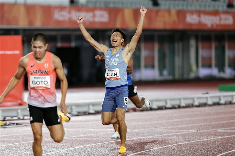 陸上男子400メートルハードルでは28日、林仲威が決勝で48秒74をたたき出し、3位に入った=中央社記者翁睿坤撮影