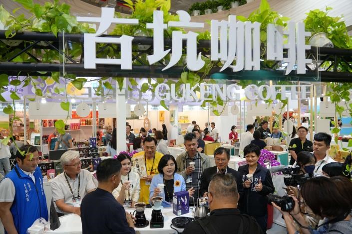 雲林良品パビリオンでは、台湾コーヒー発祥の地である古坑のコーヒーも紹介しました。