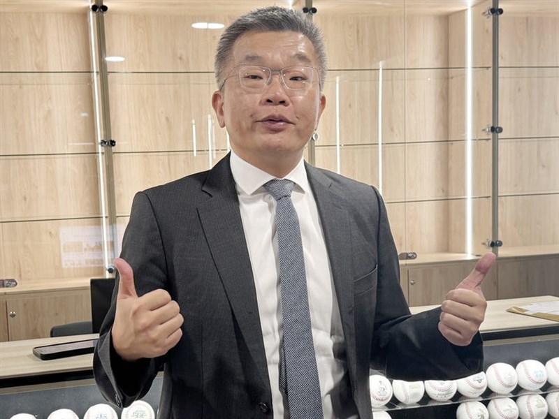 CPBLの蔡会長、訪日を報告　WBCに向け台湾人選手と面会