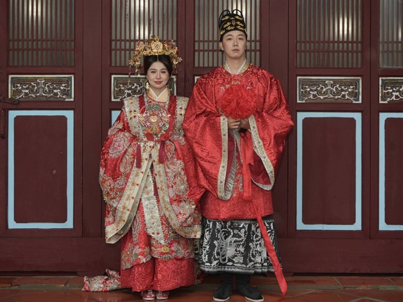 漢服で古風な婚礼を　南部の宿泊施設、新サービスで観光客呼び戻し狙う／台湾